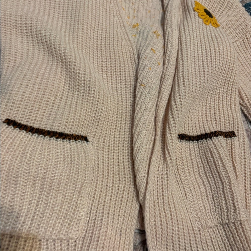 Mello Embroidered Sunflower Cardigan Medium View 6